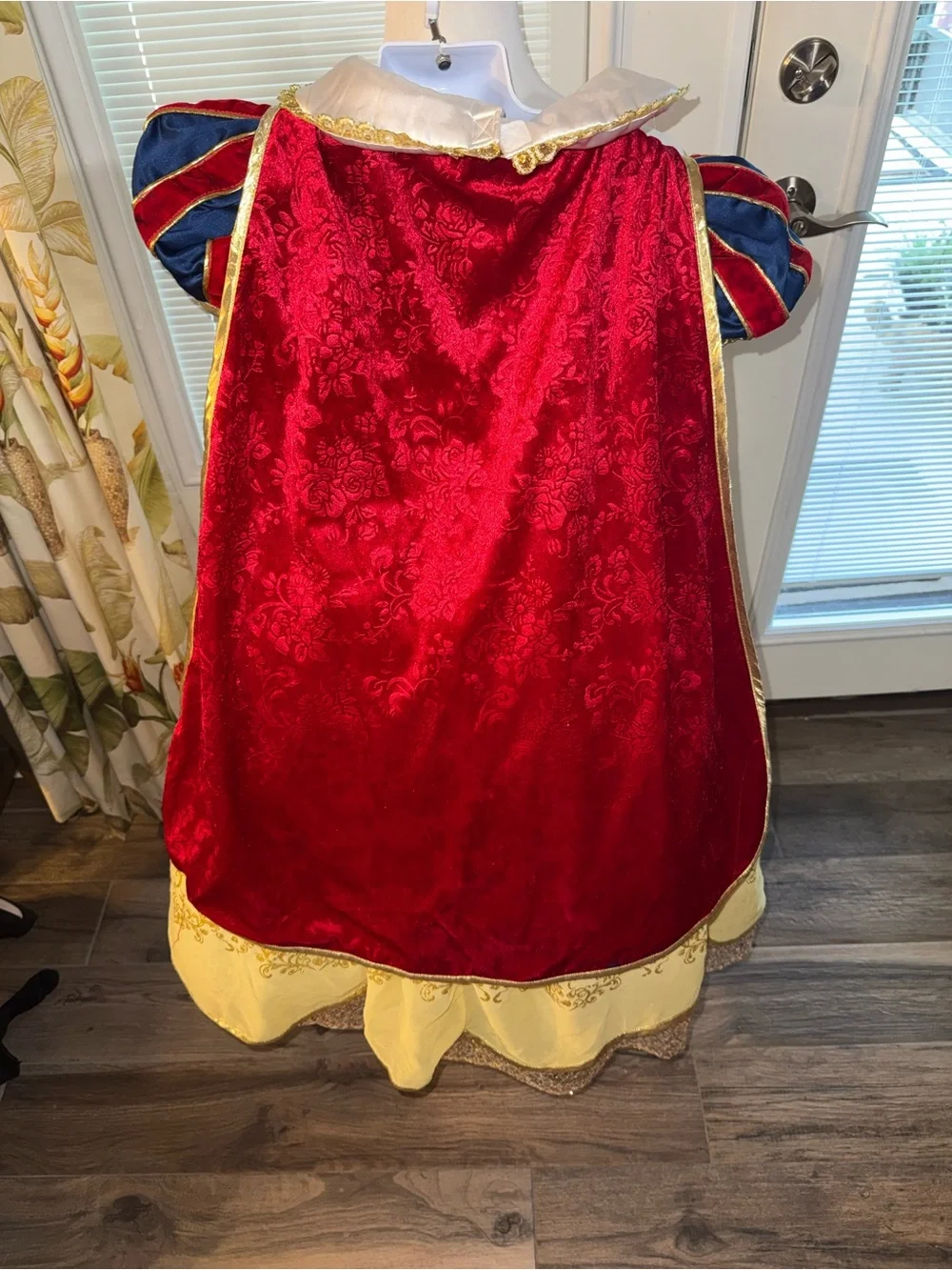 Disney Deluxe Snow White Designer Costume